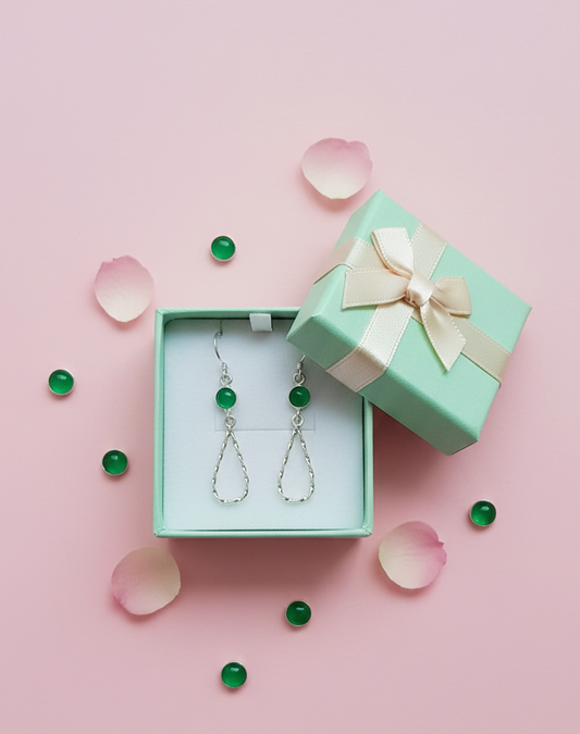 Gota de Plata con Gema Verde Esmeralda